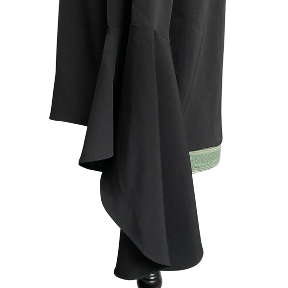 Carmen Marc Valvo Black Ruffle Bell Sleeve Blouse Sz 6 Elegant Statement Top NWT - Picture 8 of 14